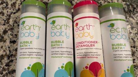 Bath bubble and conditioner