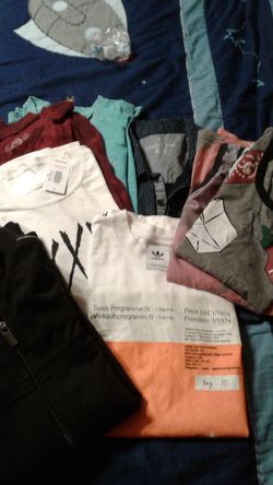Men's size small lot