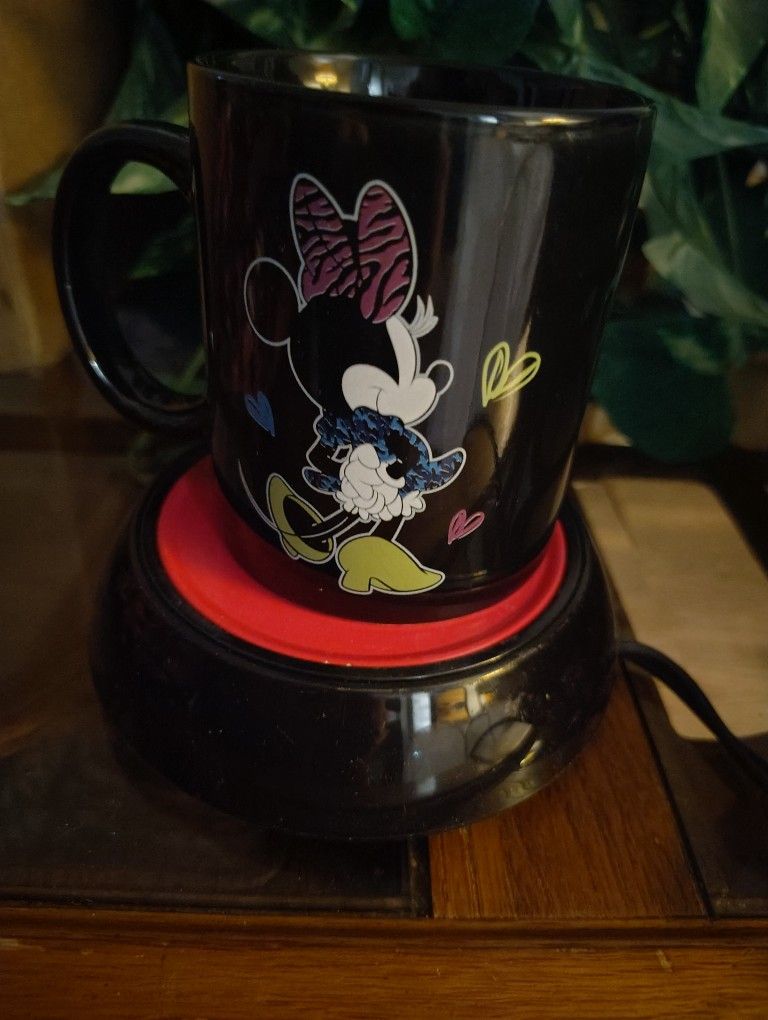 Minnie Mouse Mug and Mug Warmer