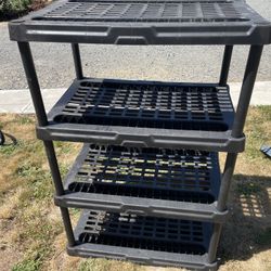 PENDING - FREE - Plastic Shelving Unit