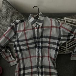 Burberry Plaid longsleeve