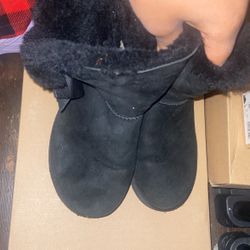 Womens Black Uggs