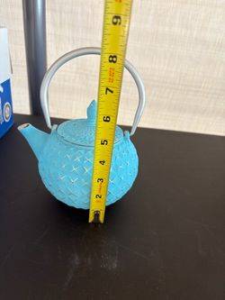 Glass teapot