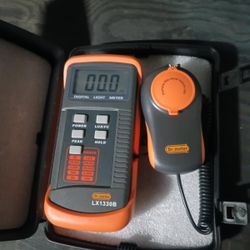 Digital Lux Meter 