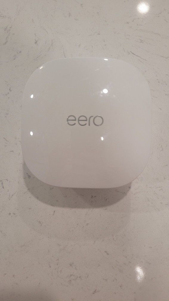 Amazon eero mesh wifi router
