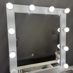 Vanity Mirror 