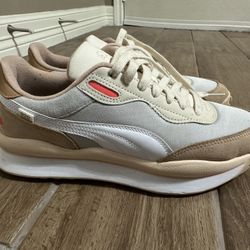 Puma Sneakers 