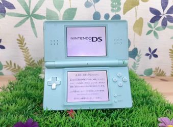 Nintendo DS light icy baby blue