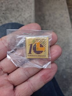 vintage 1998 California Lottery "$10 Billion to Education" lapel pin.