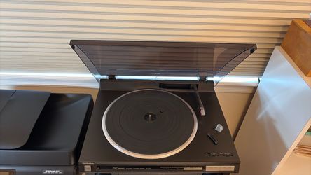 Technics Turntable