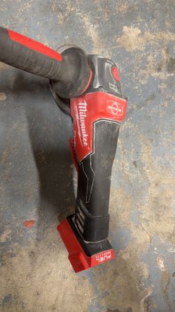 Milwaukee grinder