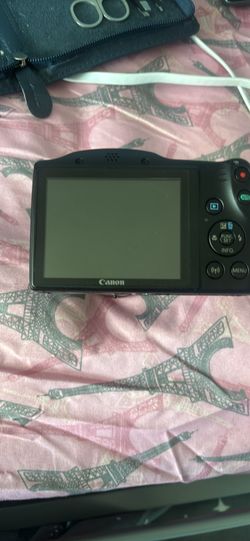 Canon sx420is (with charger and carrying case)