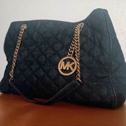 Nearly New Michael Kors MK Dark Blue Quilted Denim Purse W/Gold Colored Hardware 