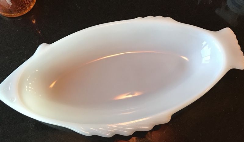 SERVE UP YOUR SALMON OR OTHER FISH IN THIS CUTE MILK GLASS DISH 20.00
