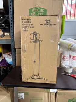 [176]. X004DQCE6L 360 Hexagon Work Light with Tripod