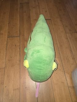 Nwt. Chameleon With Gold Wave