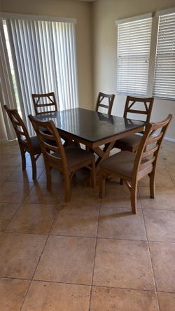 Rustic  dinning table
