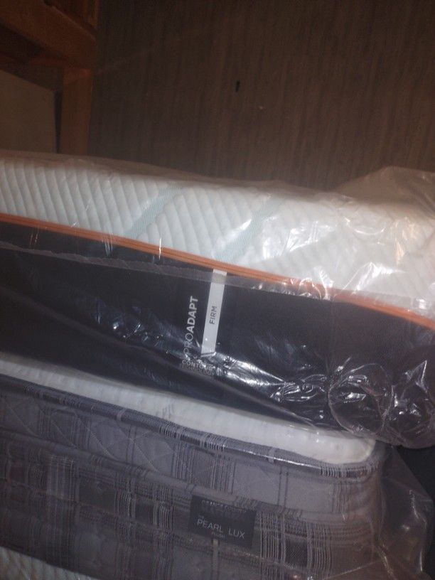 💥💯💥💯 $1200 California King Tempur-pedic Proadapt Firm Mattress $1200 💥💯💥💯
