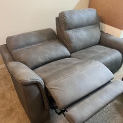 Gray Ashley Reclining Sofa with USB - Like new!