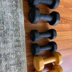 3 Dumbbell Sets 10-8-5