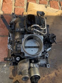 Intake Manifold with Throttle Body Assembly