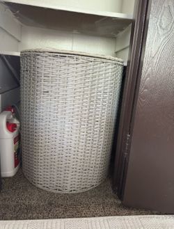 Landry basket
