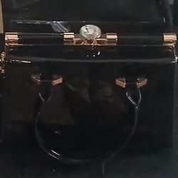 La Terri Black Elegance Purse