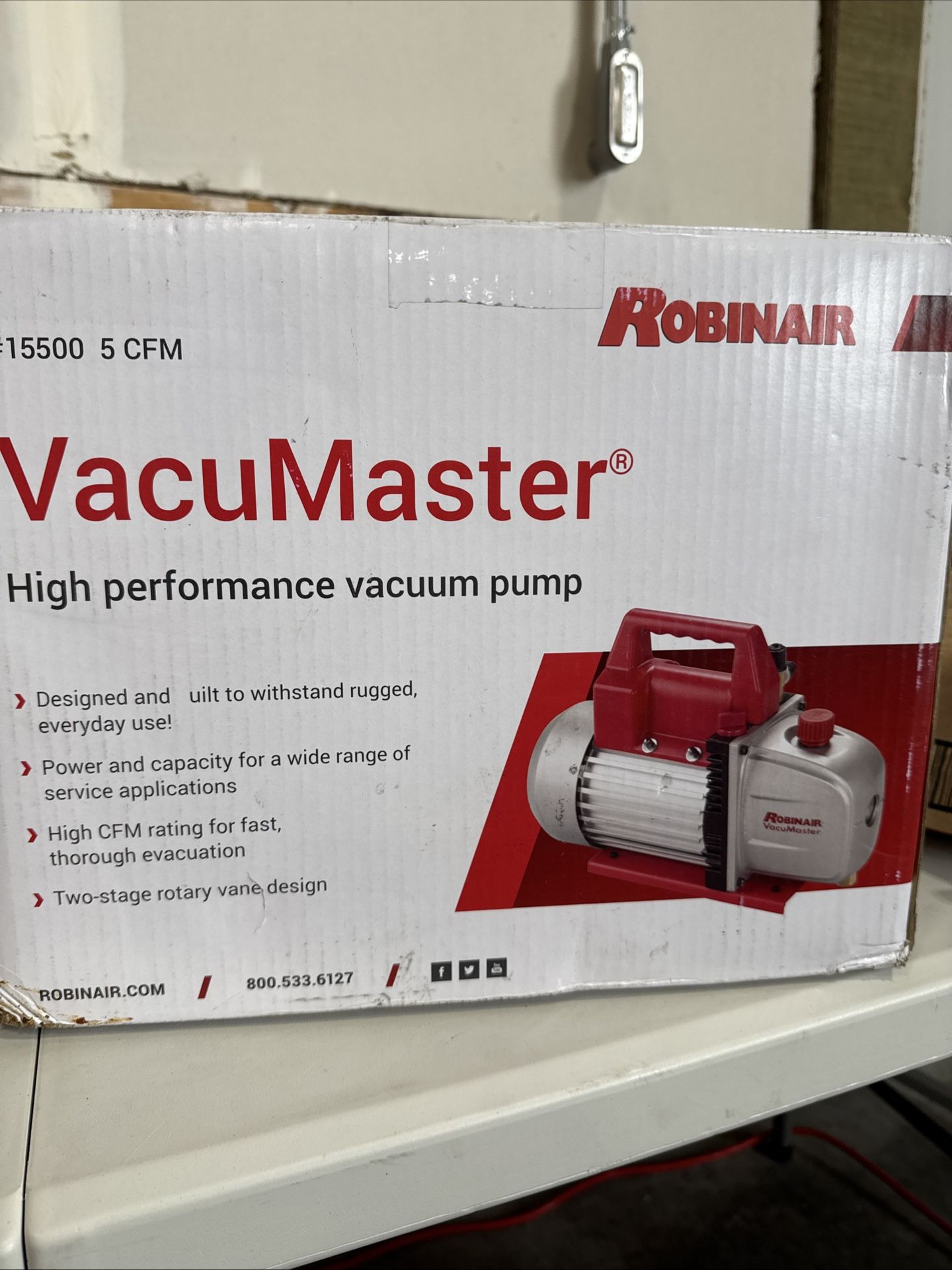 Robionior Robinair Vacumaster Vacuum Pump for Sale in Puyallup, WA - OfferUp