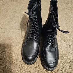 Women's Black Zip Up Combat Boots Size 8.5