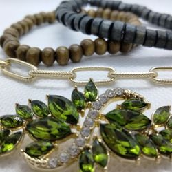 Olive Green Zircons Bracelet Set.