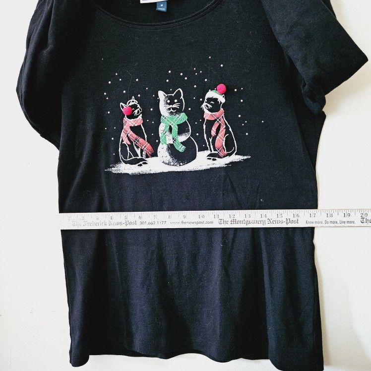 Size Medium Karen Scott Black Long-Sleeved 100% Cotton Shirt with Kitty Cats Design & Red Pom Pom Hat Tassels strategically placed & Express 100% Cash