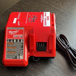 Milwaukee Charger Kit (m12 and M18 Dual Charger) 