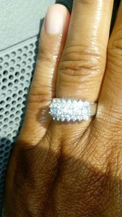 Sterling Silver anniversary ring size 7 Reduce item