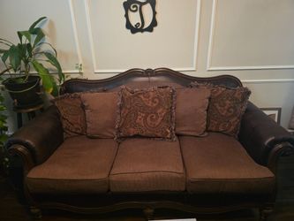 Sofa Set