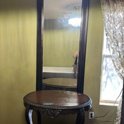 Mirror W/ Table 