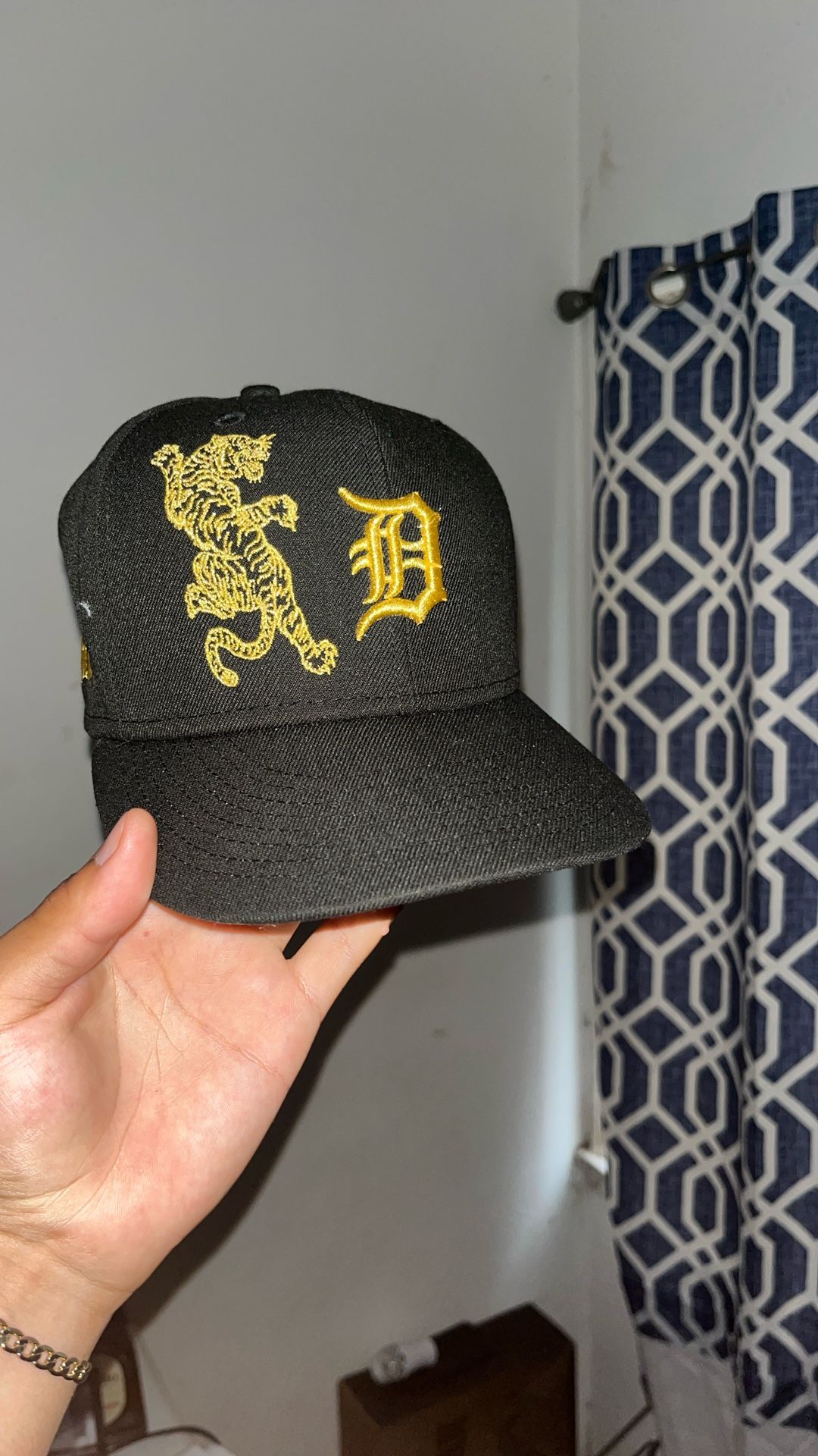fitted hat 7 3/8