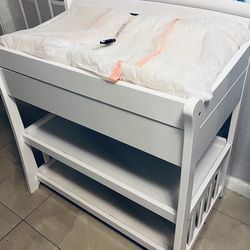 Changing table