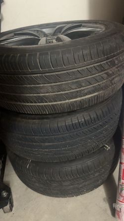 G37 Stock tires size 17