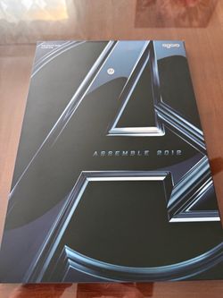 1.5 oz Silver Avengers Foil Movie Poster.