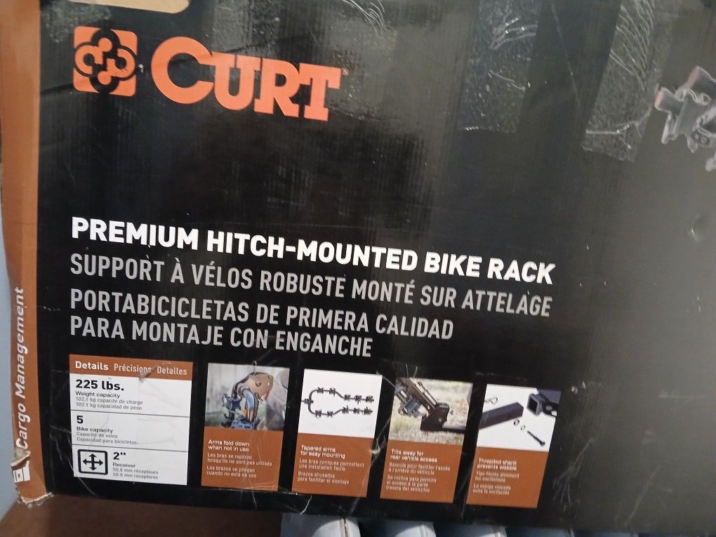 CURT Premuim Hitch-Mounted Bike Rack