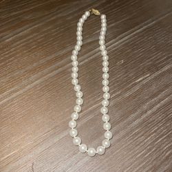 Unbranded Pearl Necklace 