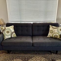 Couch - exc. condition -cost $650 at SC furniture - 