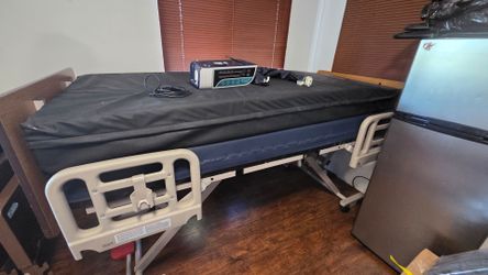 Medical bed, hospital bed, eldery bed + air pump matress