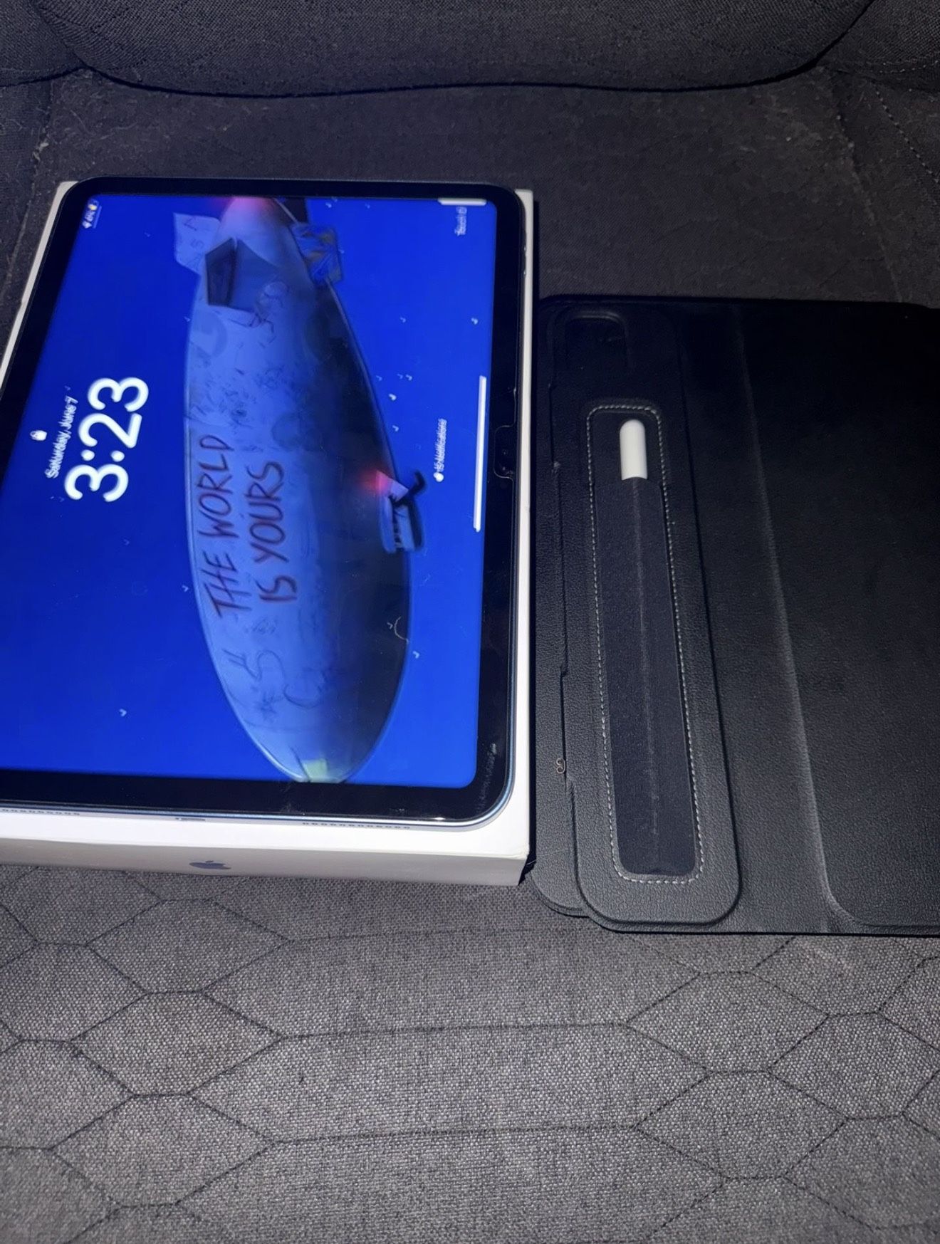iPad A16 (10th Gen)