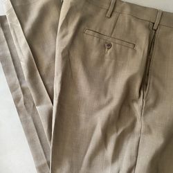 3 Pair of Men’s Haggar Pants Size 44x29
