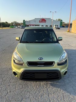 Extremely Clean 2013 Kia Soul