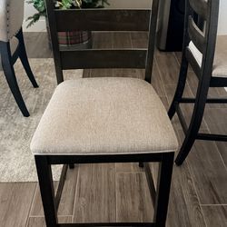 Bar stools set of fours