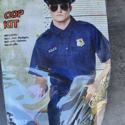 Halloween Costume Cop 