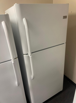 Frigidaire Top Freezer Fridge – White, clean, ready to go