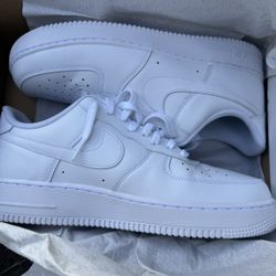 NIKE AIR FORCE 1 low